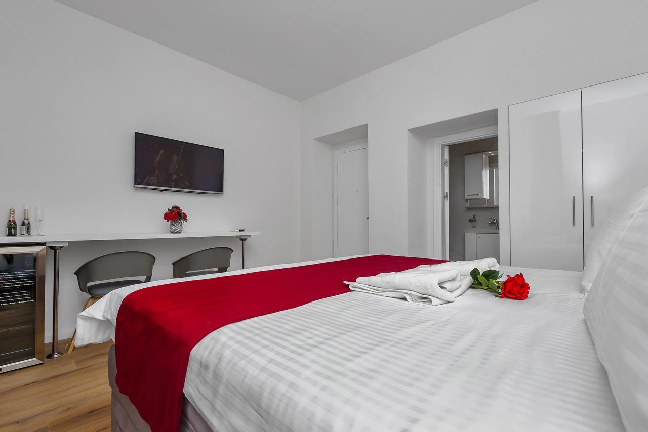 Luxury Rooms Paradise Garden Makarska Exterior foto