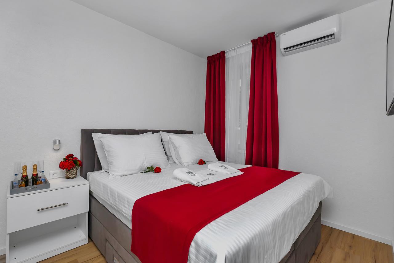 Luxury Rooms Paradise Garden Makarska Exterior foto